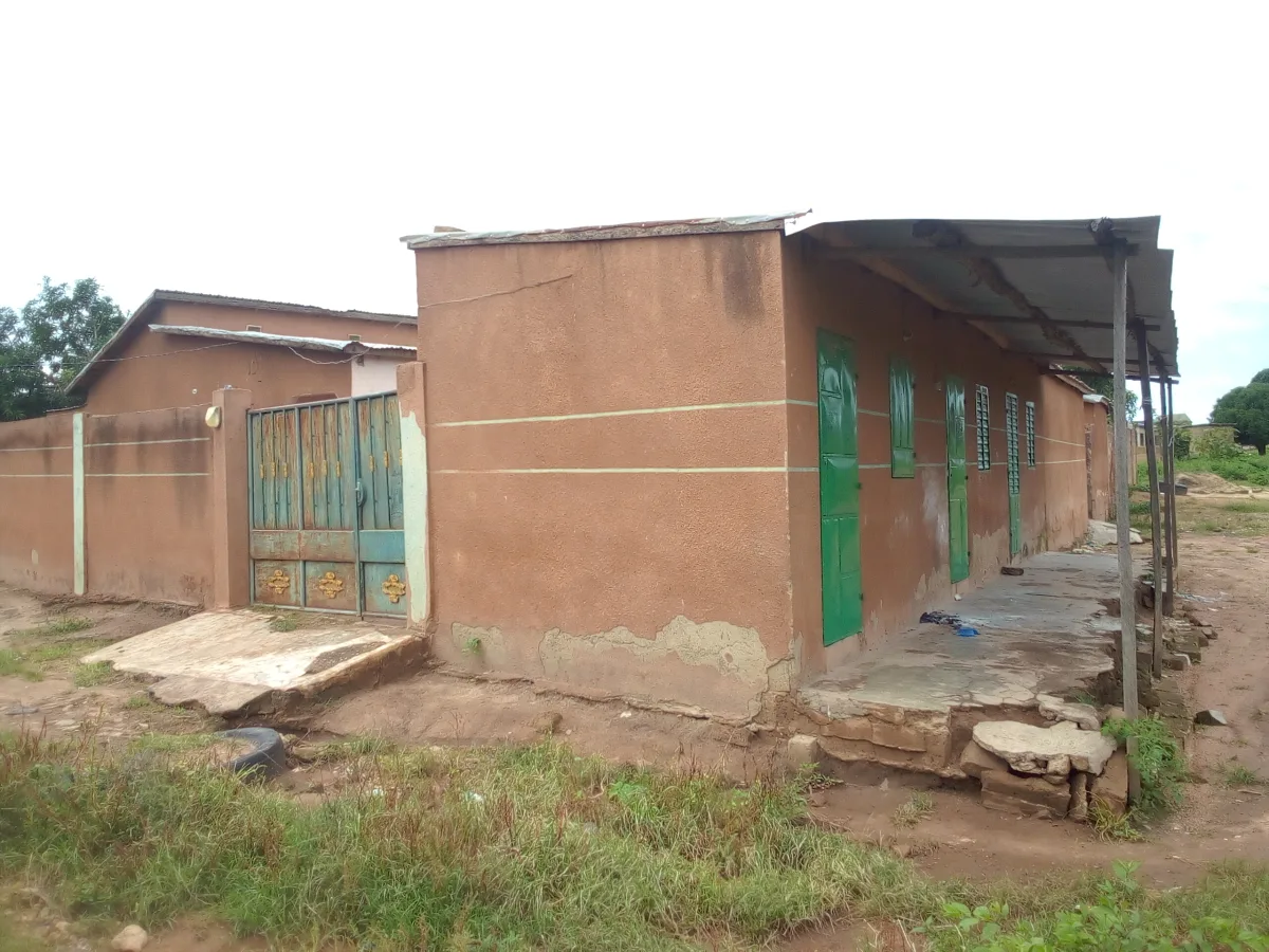 01 Maison à Amawignon -Parakou 